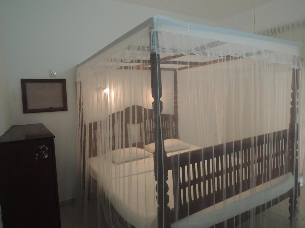 Hostel Residence Бентота Экстерьер фото